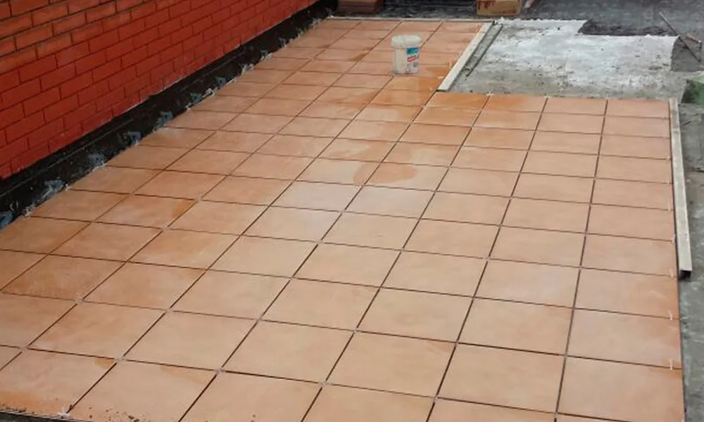 Puntos de recarga en comunidades: cómo coordinar la instalación con el edificio